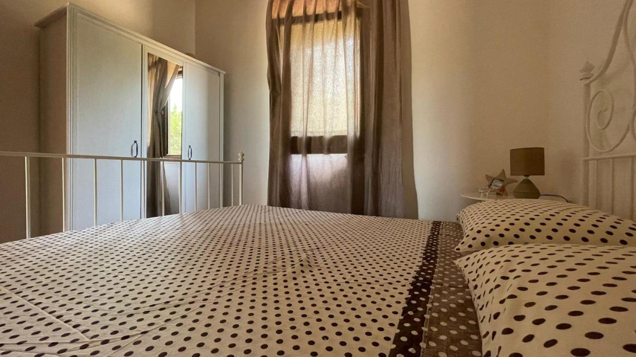 Casa Malo' Villa Ovile la Marinella Ngoại thất bức ảnh