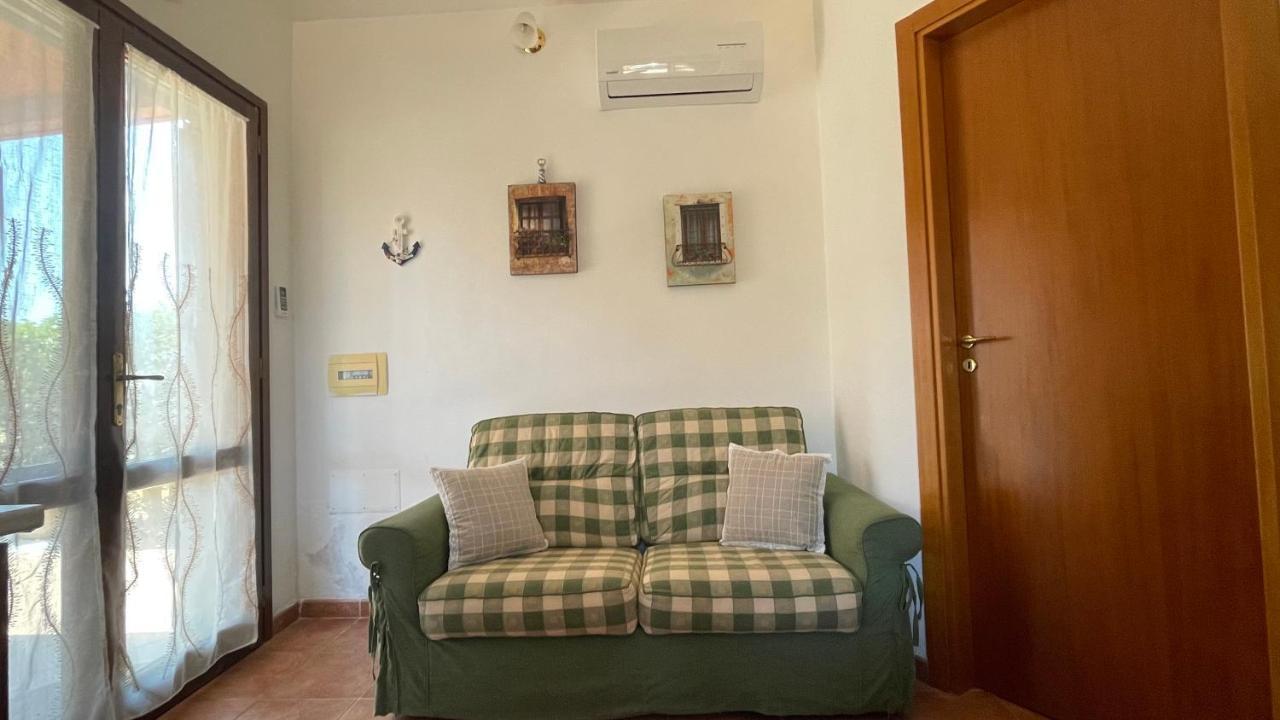 Casa Malo' Villa Ovile la Marinella Ngoại thất bức ảnh